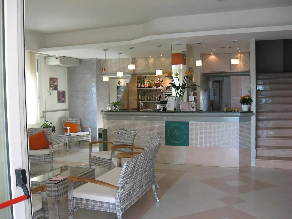 Hotel Rosati Rimini 3*,